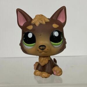 Littlest Pet Shop #2137 German Shepherd Brown Puppy Dog Green Eyes LPS